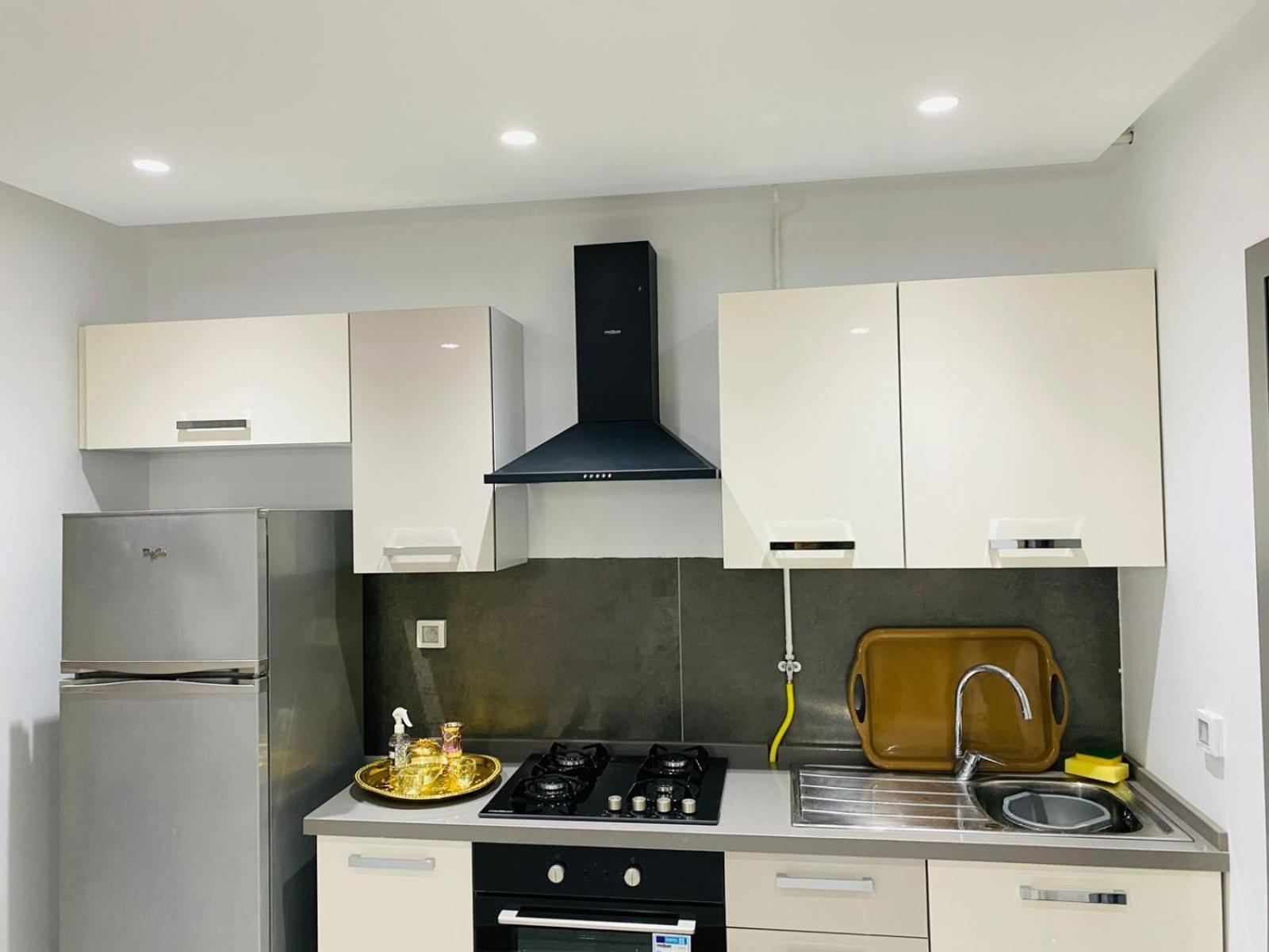 Location L'aouina Apartment Tunis